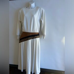 VINTAGE LESLIE FAY 80’S CREAM WITH BROWN/BLACK ANIMAL PRINT WAIST ACCENT DRESS
